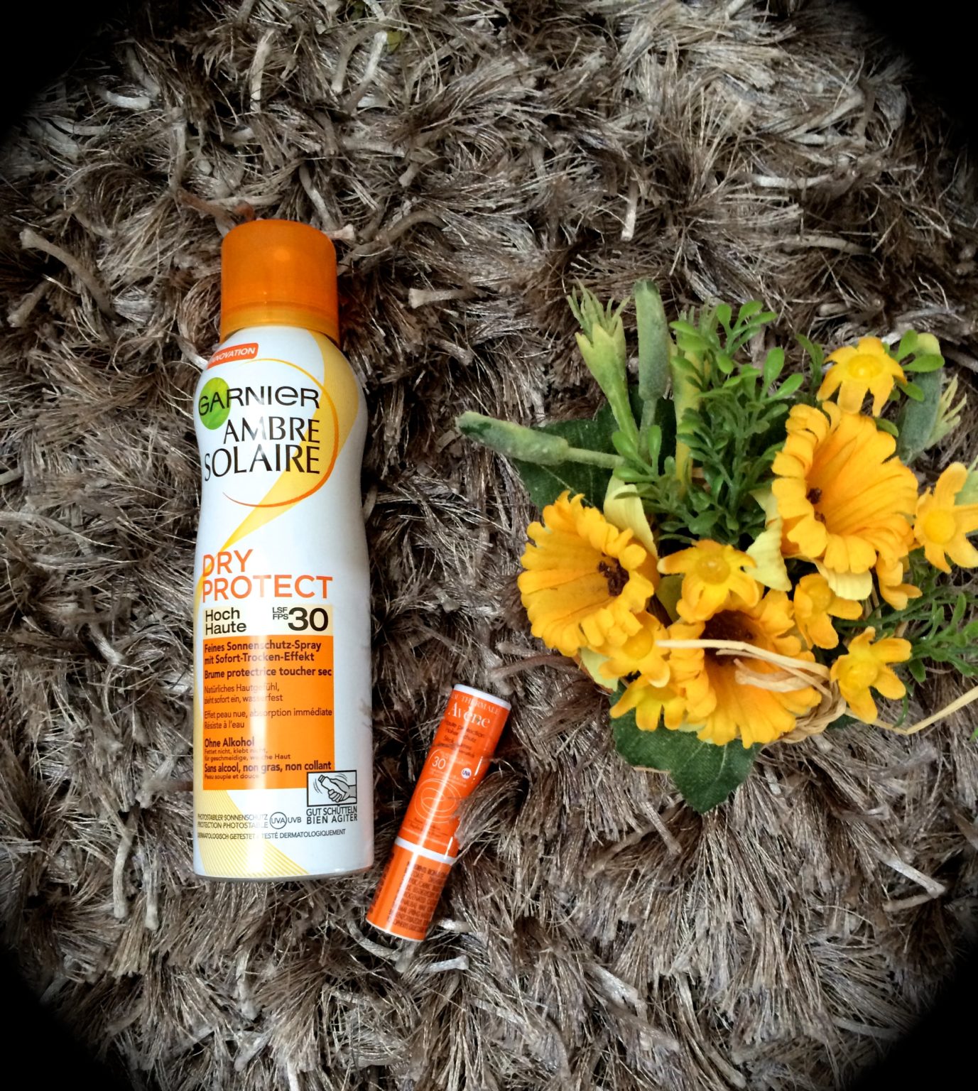 Ambre Solaire und Avene