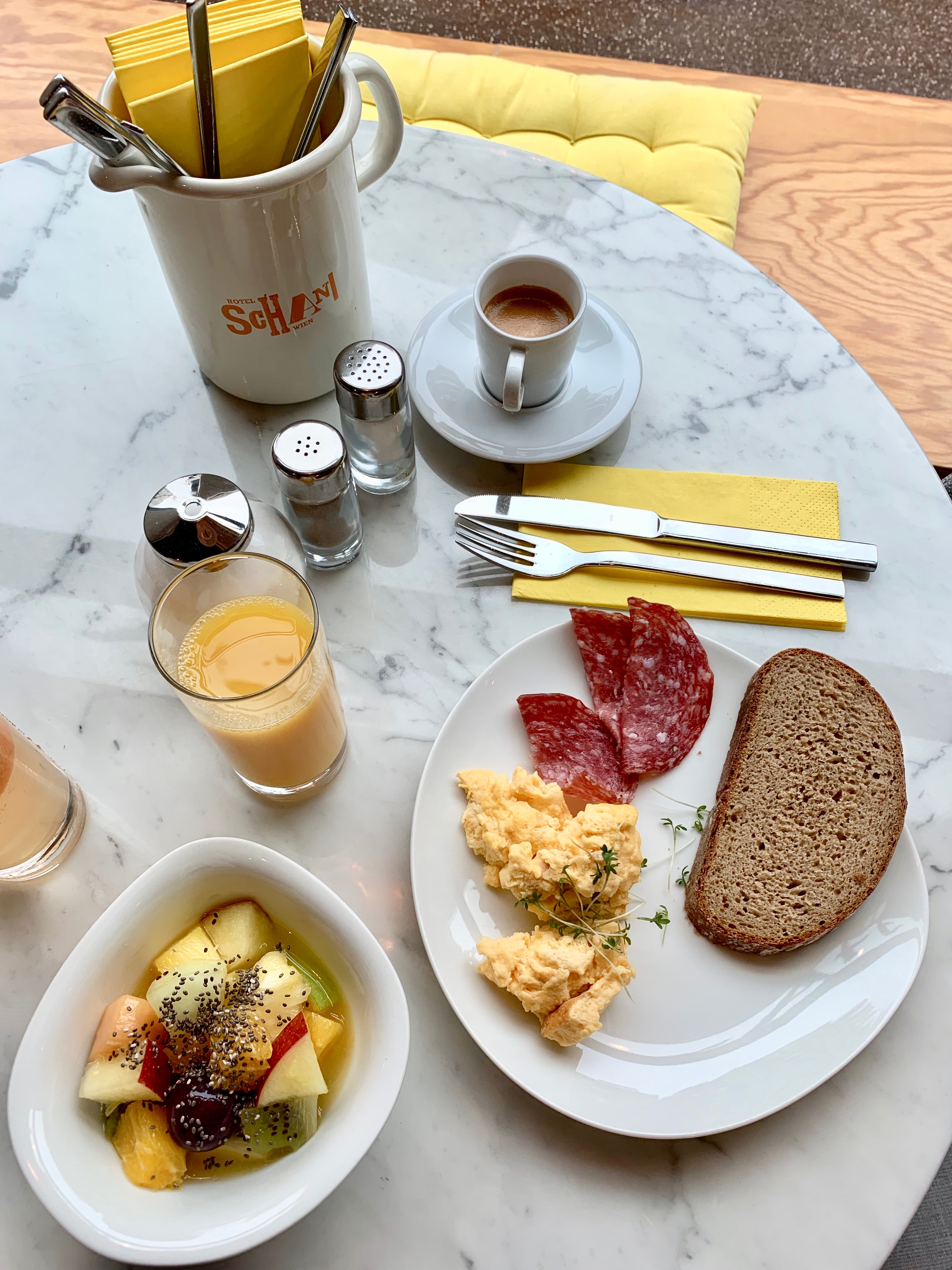 Frühstück im Hotel Schani Wien