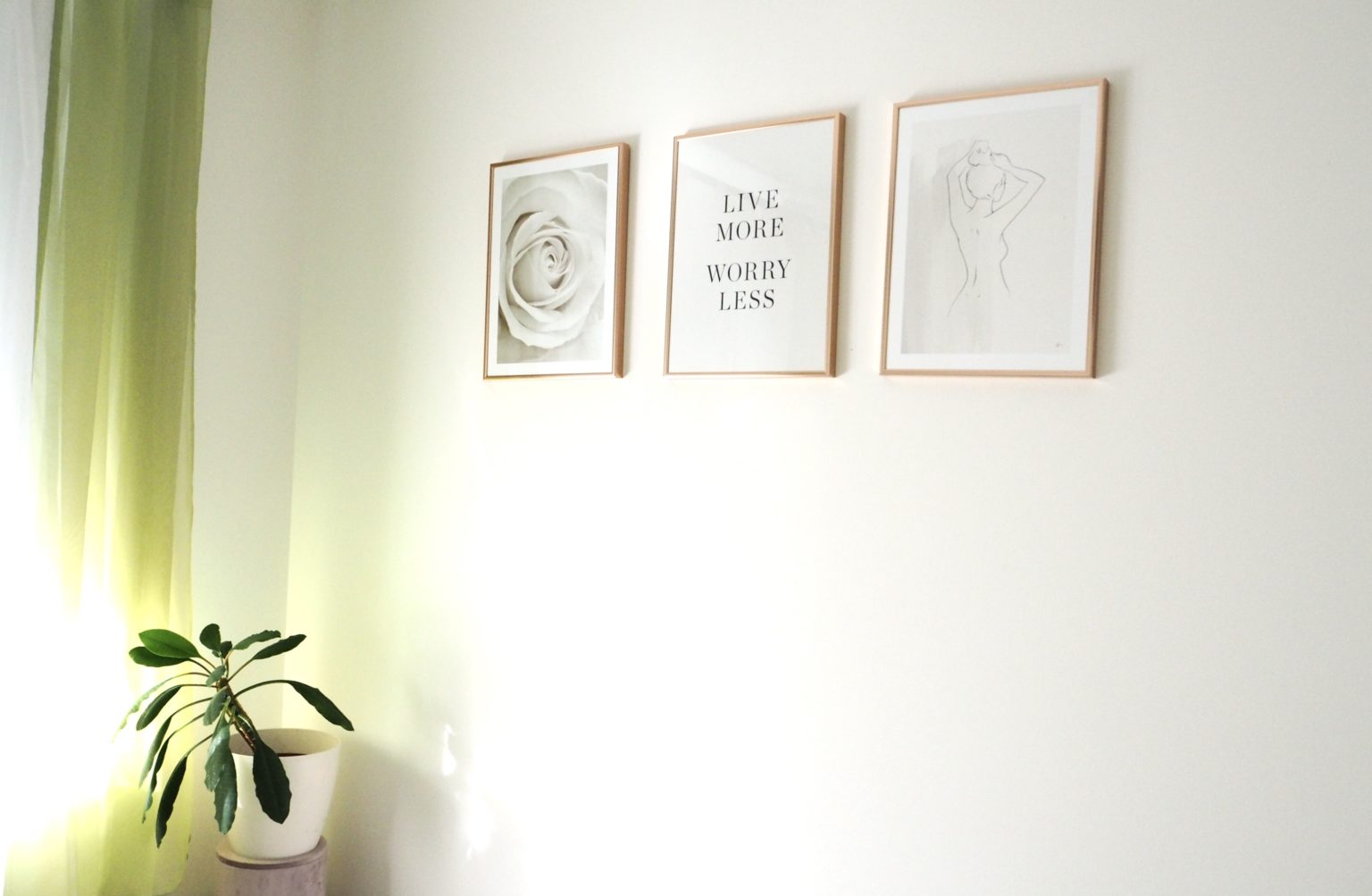 Schlafzimmer-Update: Live more, worry less! Poster Store live more, worry less