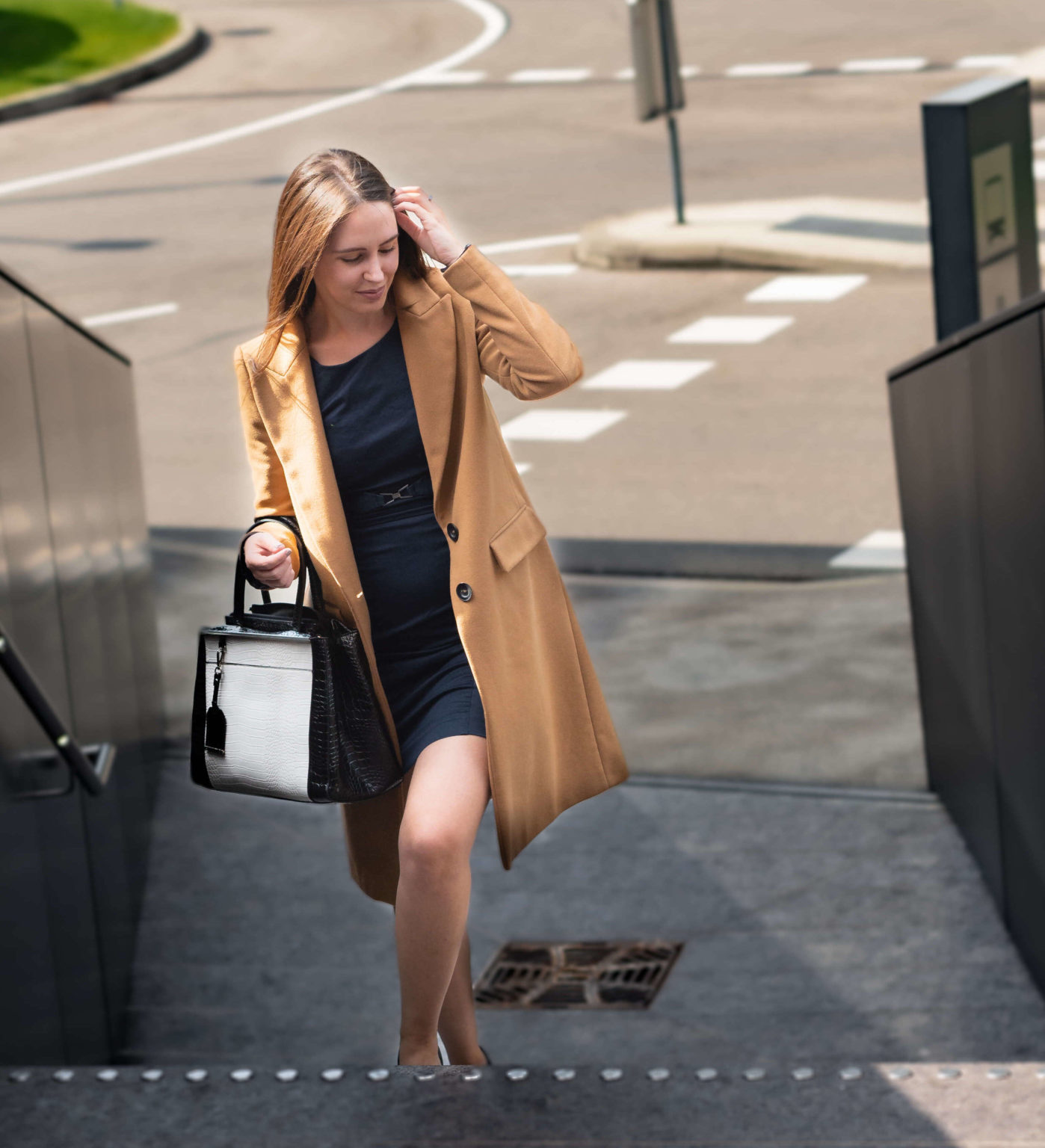 BACK TO OFFICE: Vom Homeoffice wieder zurück ins Büro – Diese 3 Tipps erleichtern dir die Umstellung Back to Office_Business Outfit